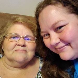 Meet your Posher, Hope